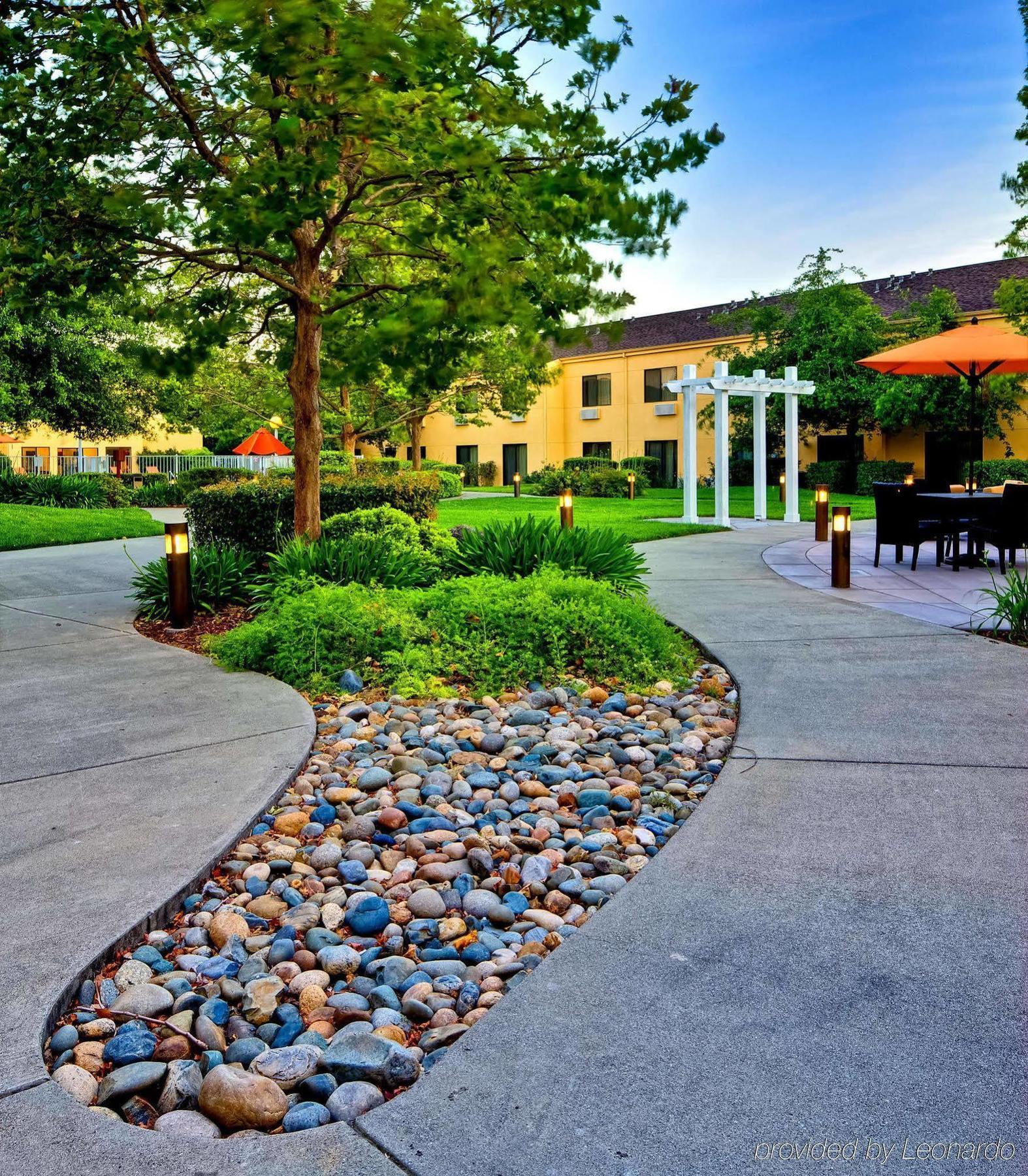 Courtyard By Marriott Vacaville Buitenkant foto